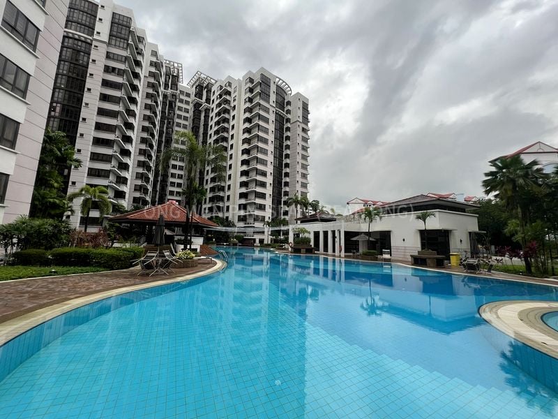 2 Bed Condo for Rent in  The Mayfair - Image 3