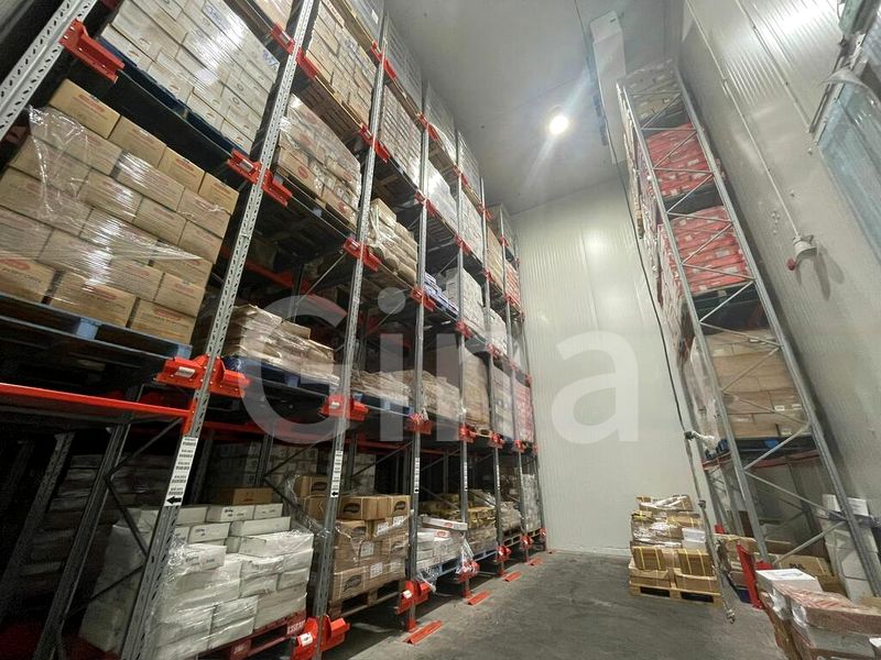Factory / Workshop (B2) for Sale: 1,500 sq ft Industrial Unit, on Liner Terrace - Image 4