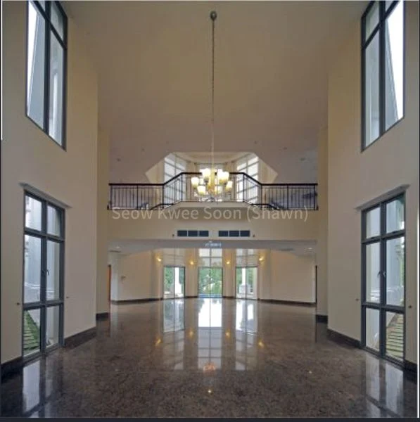 6 Bed Good Class Bungalow (Landed) for Rent in  Villas Holland - Image 1