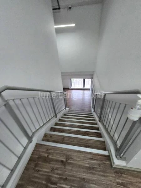 Factory / Workshop (B2) for Sale: E9 Premium - Image 1