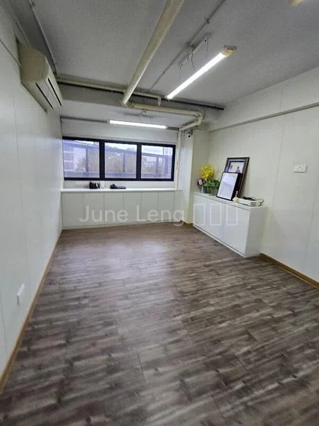 Factory / Workshop (B2) for Sale: E9 Premium - Image 3