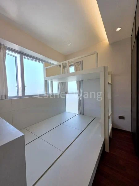 3 Bed Condo for Rent in Queens Peak - Image 4