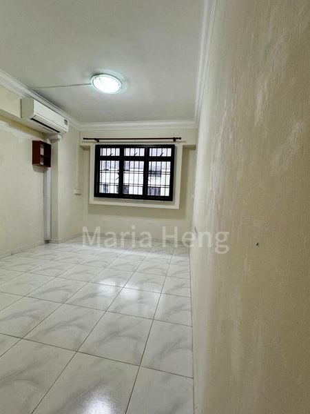 Executive HDB for Sale in  415 Sembawang Drive - Image 10