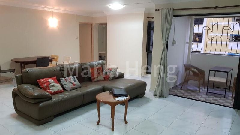 Executive HDB for Sale in  415 Sembawang Drive - Image 5