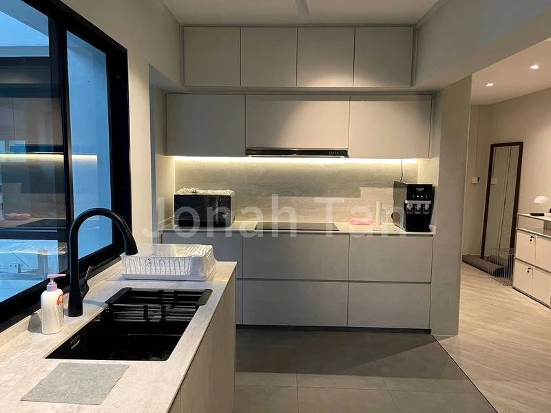 Common Room (HDB) for Rent in  223D Compassvale Walk - Image 3