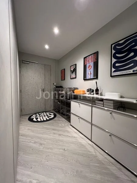 Common Room (HDB) for Rent in  223D Compassvale Walk - Image 2