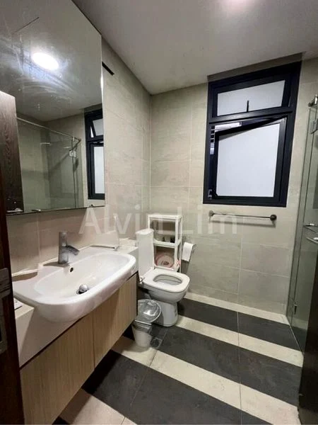 4 Bed Condo for Sale in  Parc Riviera - Image 9