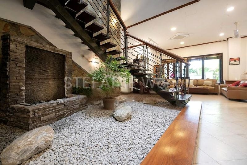 6 Bed Semi-Detached House (Landed) for Sale in Mount Sinai Crescent - Image 13