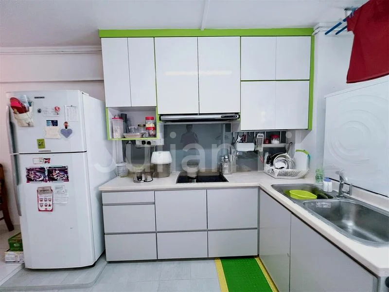 4 Room (4A) HDB for Sale in  316 Clementi Avenue 4 - Image 3