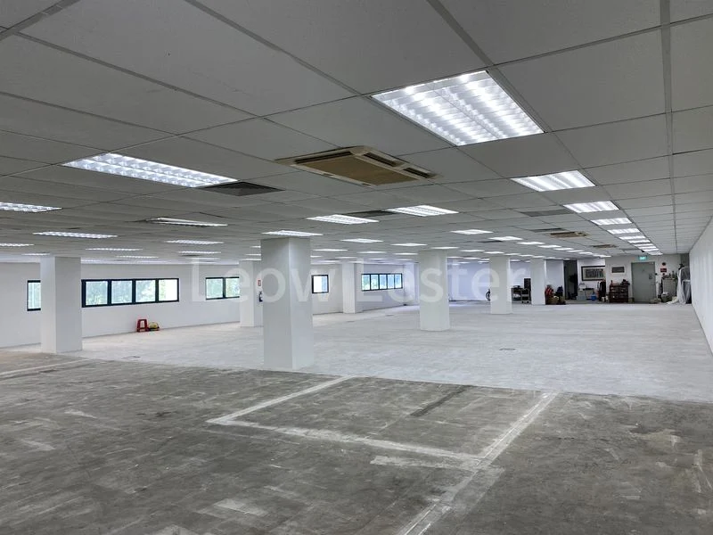 Factory / Workshop (B2) for Sale: Freehold industrial office for church use, sale, or leaseback. - Image 9