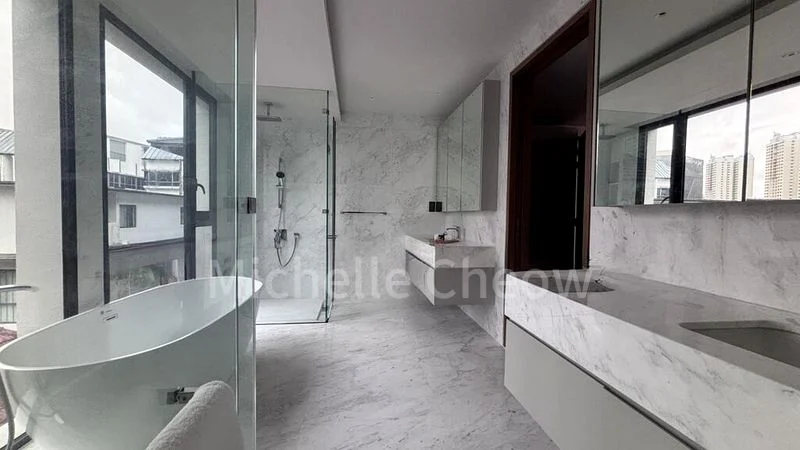 5 Bed Bungalow (Landed) for Sale in  Shepherd's Hill Estate - Image 4