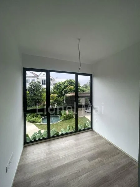 2 Bed Apartment (Condo) for Rent in  The Watergardens At Canberra - Image 2