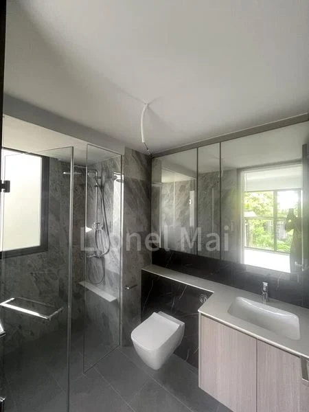 2 Bed Apartment (Condo) for Rent in  The Watergardens At Canberra - Image 6