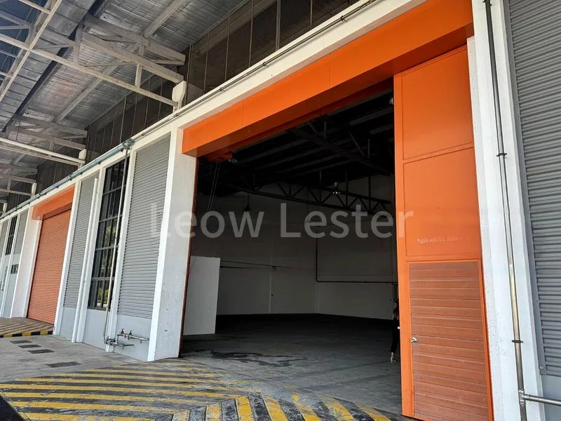 Warehouse for Rent: MNC fitted office - medical, research, technology, lab, or HQ office use - Image 2