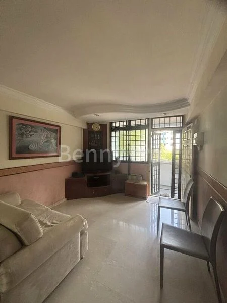 3 Room (3STD) HDB for Rent in  18 Taman Ho Swee - Image 4