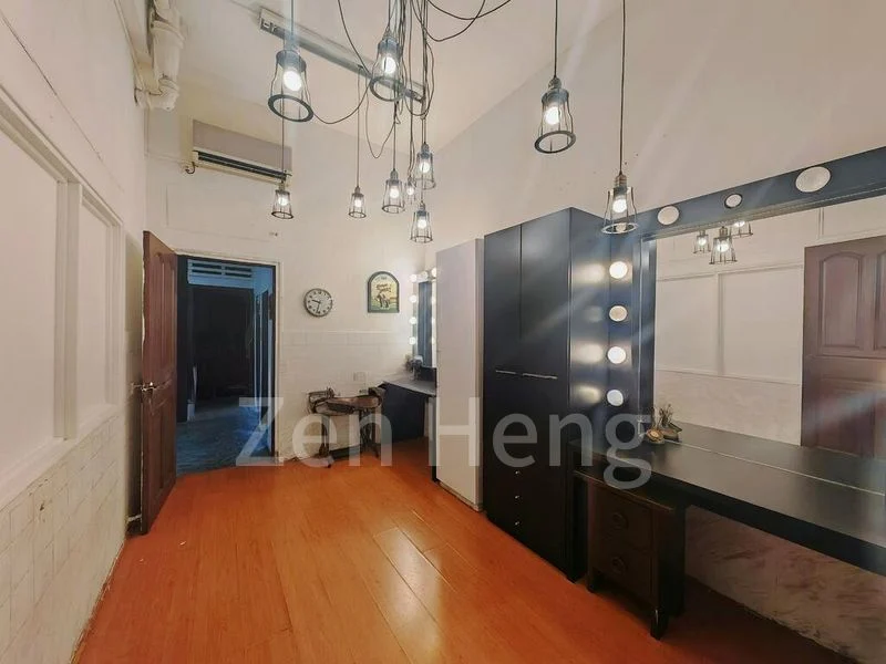 6 Bed Terraced House (Landed) for Sale in  Cavenagh Fortuna - Image 15