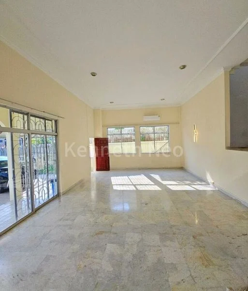 5 Bed Bungalow (Landed) for Rent in  Toh Estate - Image 6