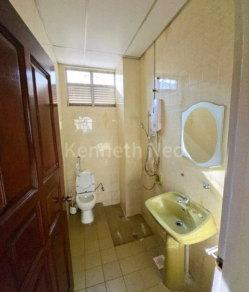 5 Bed Bungalow (Landed) for Rent in  Toh Estate - Image 13