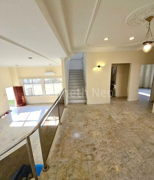 5 Bed Bungalow (Landed) for Rent in  Toh Estate - Image 9