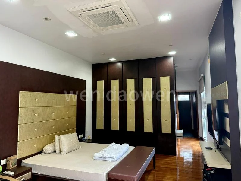 9 Bed Bungalow (Landed) for Sale in  Tai Keng Gardens - Image 1