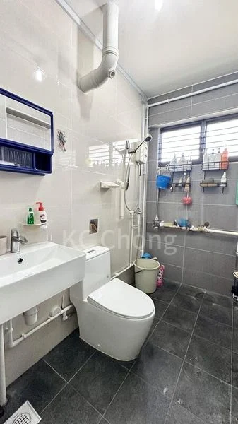 4 Room (4NG) HDB for Sale in  953 Jurong West Street 91 - Image 5