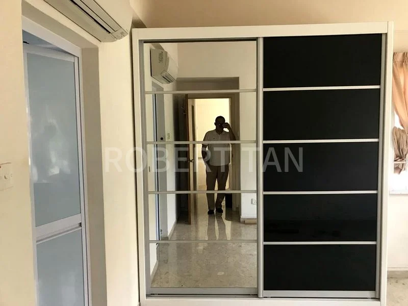 3 Bed Condo for Rent in  Eng Kong Green - Image 3