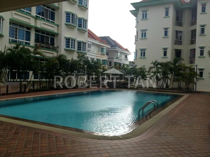 3 Bed Condo for Rent in  Eng Kong Green - Image 9