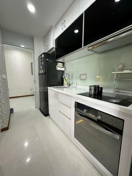 2 Bed Condo for Sale in  Isuites @ Palm - Image 9