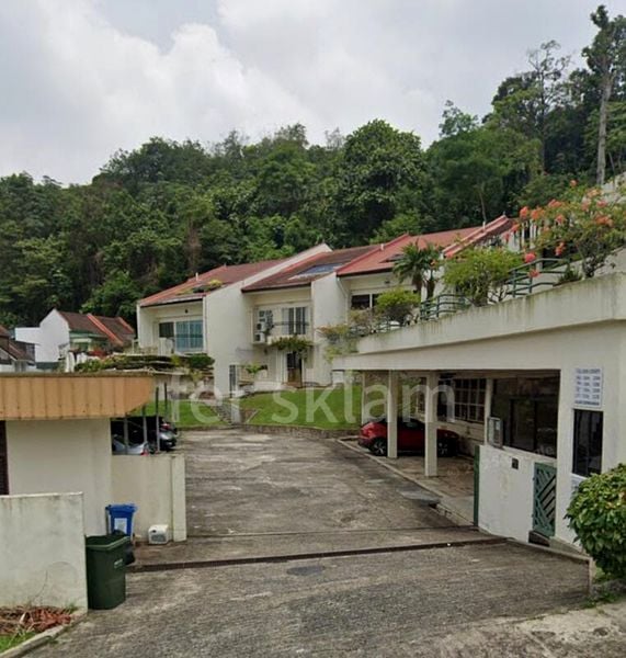 3 Bed Terraced House (Landed) for Rent in  Hillview Court - Image 3