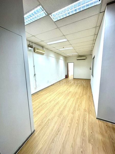 Light Industrial (B1) for Rent: Ubi Techpark - Image 3