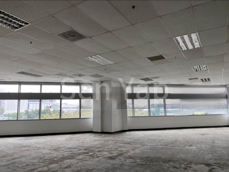 Light Industrial (B1) for Rent: Ground Floor Unit @ Corporation Road - Image 8