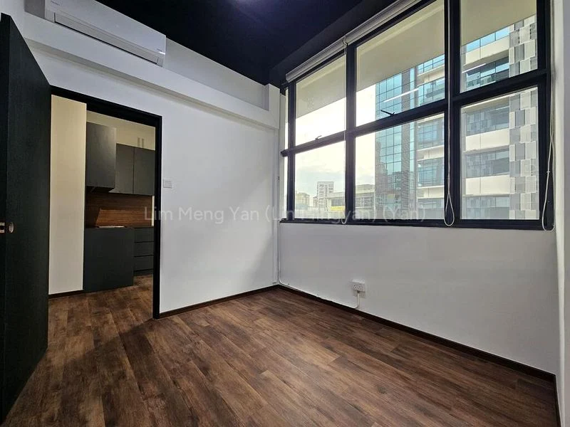 Office for Rent: Midview City - Image 1