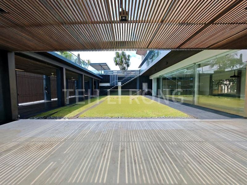 5 Bed Bungalow (Landed) for Rent in  Sentosa Cove - Image 2