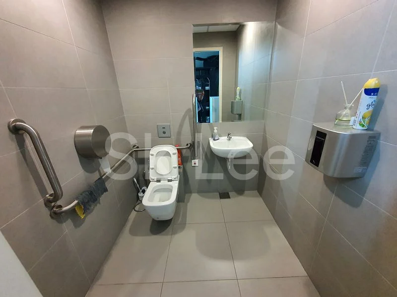 Office for Sale in  Oxley Tower - Image 4