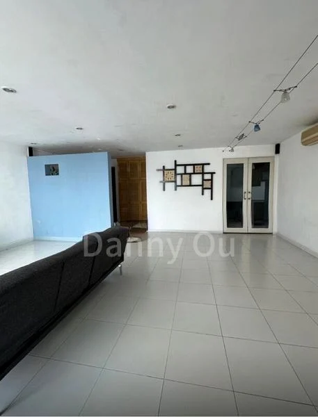 5 Room (5I) HDB for Sale in  112 Rivervale Walk - Image 14