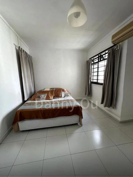 5 Room (5I) HDB for Sale in  112 Rivervale Walk - Image 4