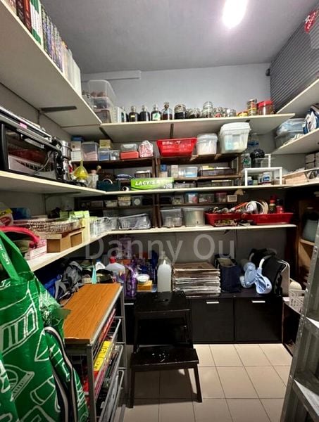 5 Room (5I) HDB for Sale in  112 Rivervale Walk - Image 1