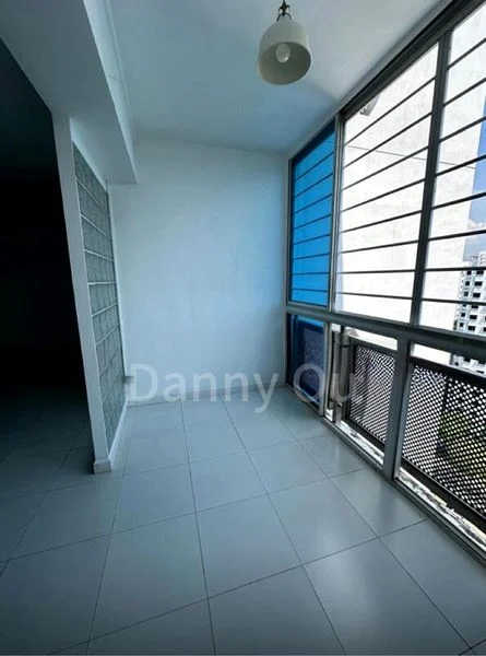 5 Room (5I) HDB for Sale in  112 Rivervale Walk - Image 12