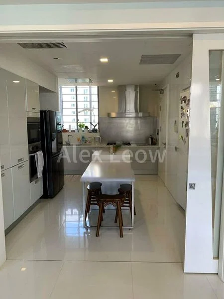 3 Bed Condo for Sale in  The Tate Residences - Image 1