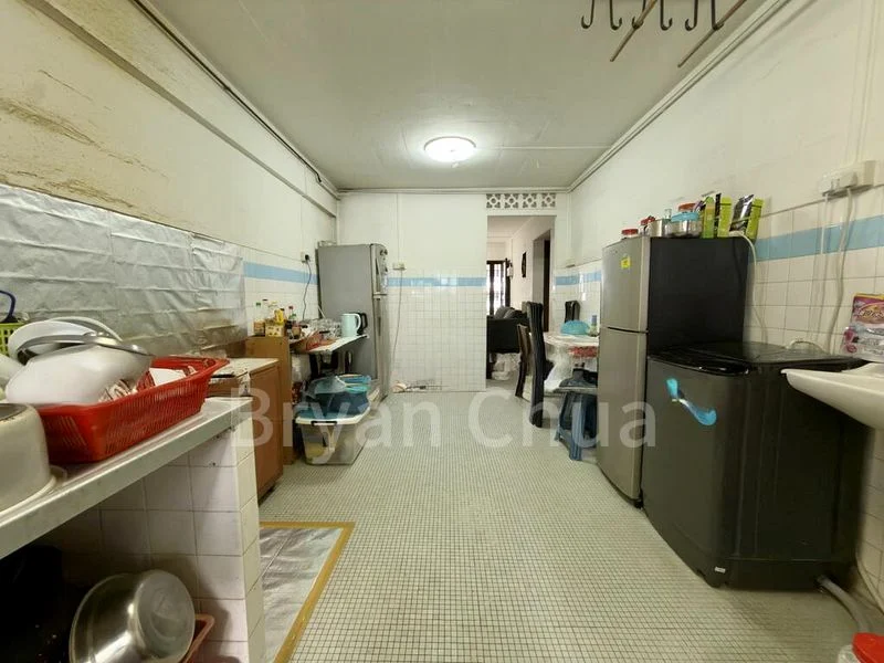 3 Room (3A) HDB for Rent in  328 Ang Mo Kio Avenue 3 - Image 6