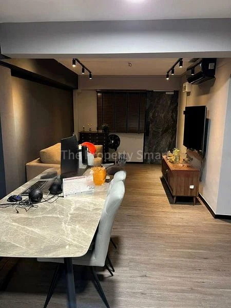 Common Room (HDB) for Rent in  59 Marine Terrace - Image 6