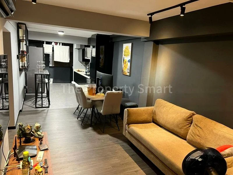 Common Room (HDB) for Rent in  59 Marine Terrace - Image 11