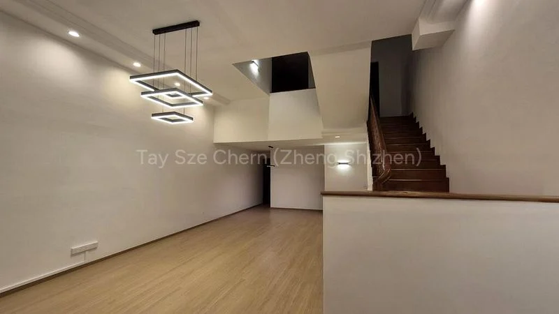 5 Bed Terraced House (Landed) for Rent in  Tai Hwan Park - Image 2