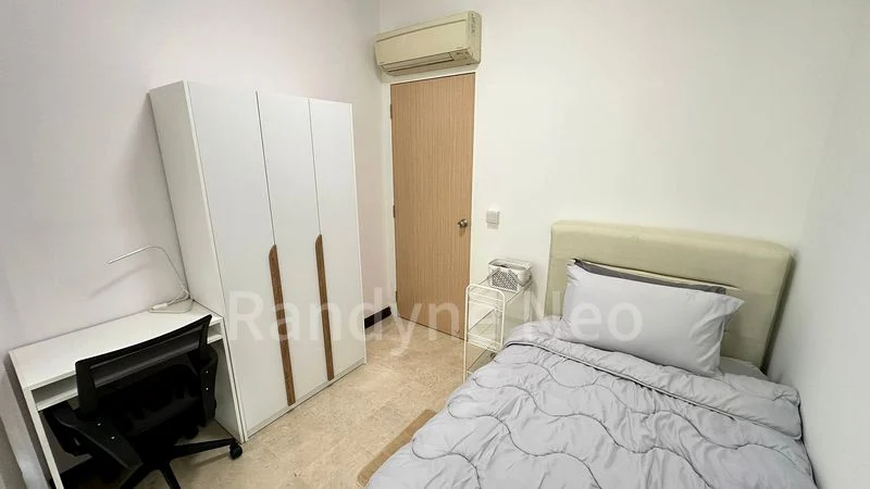 Common Room (Condo) for Rent in  euHabitat - Image 1