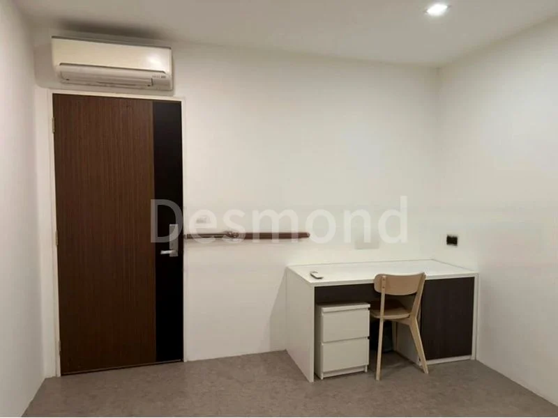 Common Room (Condo) for Rent in  Petain Road/Tyrwhitt Road Conservation Area - Image 2