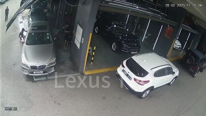 Light Industrial (B1) for Sale: First Centre - Image 1