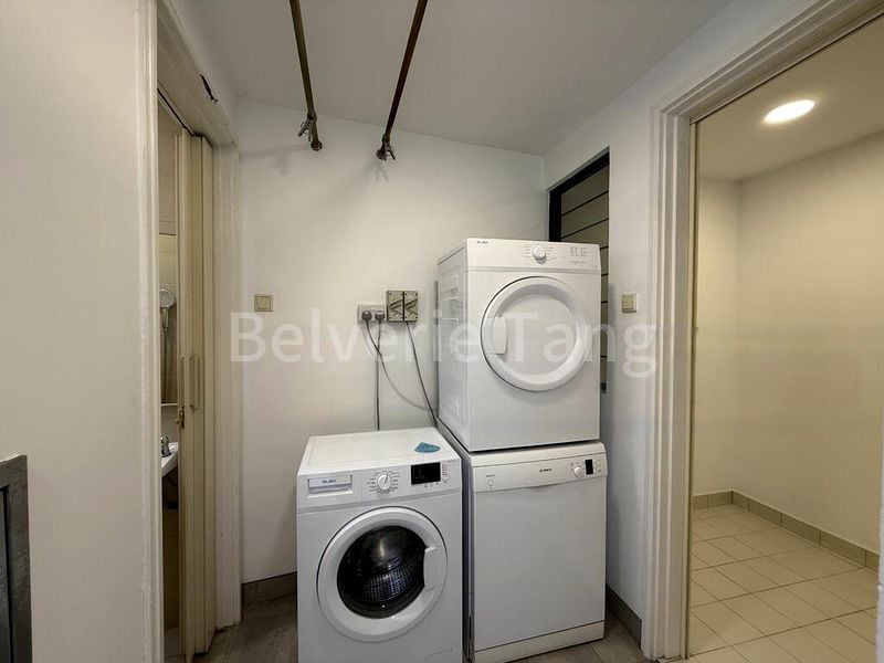 4 Bed Condo for Rent in  Grange 70 - Image 8