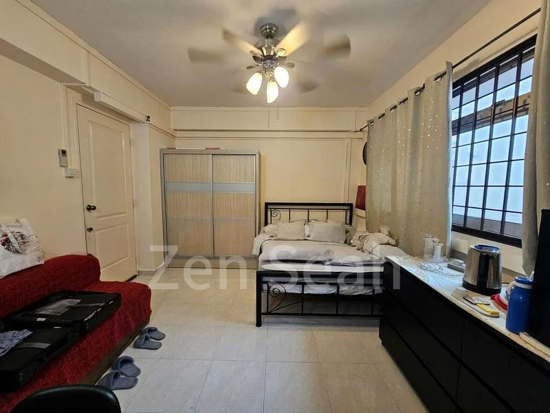 Master Room (HDB) for Rent in  545 Choa Chu Kang Street 52 - Image 1
