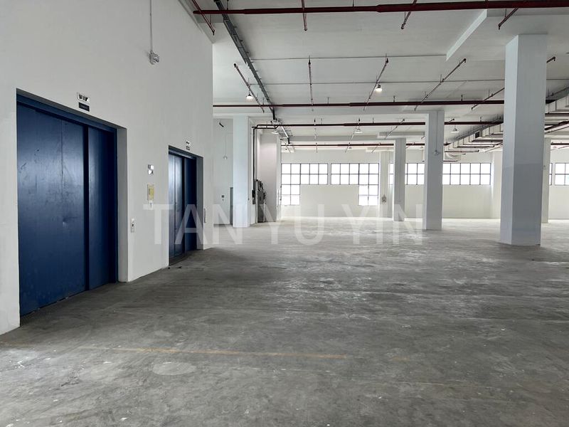 Light Industrial (B1) for Rent: Ban Teck Han Building - Image 8