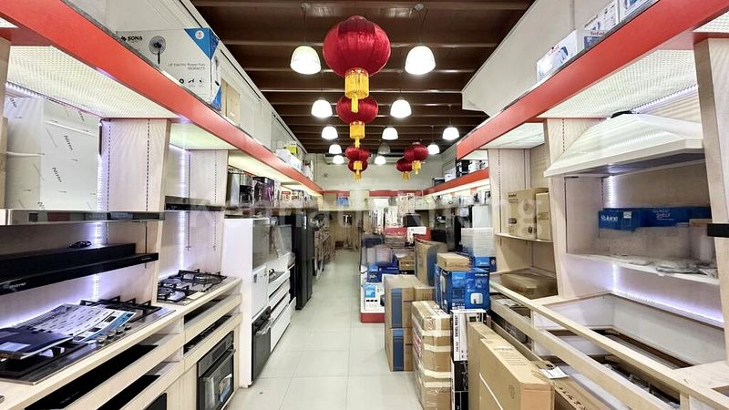Shop / Shophouse for Rent: Shophouse on Geylang Lorong 40 - Image 4